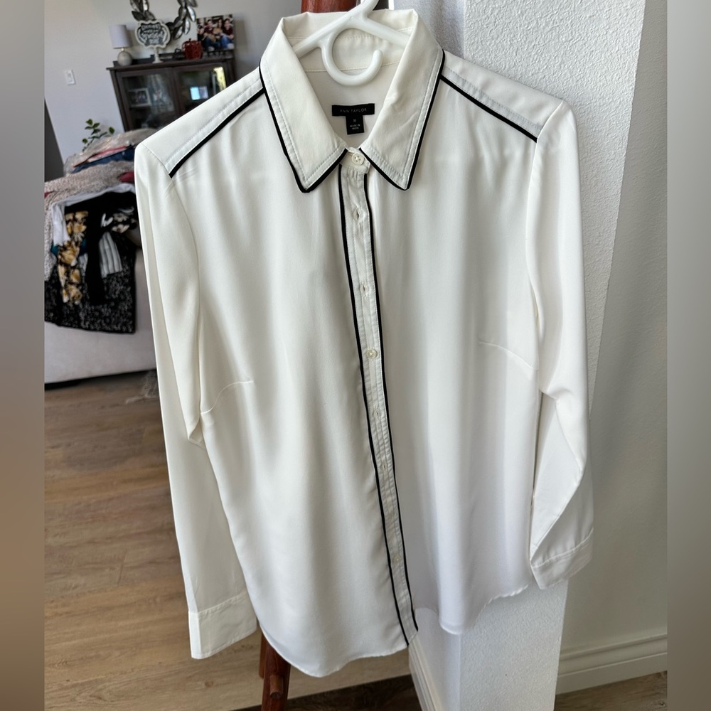 Ann Taylor Top